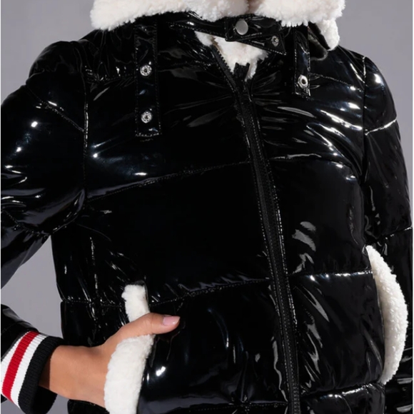 AKIRA-AZALEA WANG "ASPEN SKI TRIP PUFFER WITH VARSITY TRIM (XL) **NWT** - Picture 4 of 7